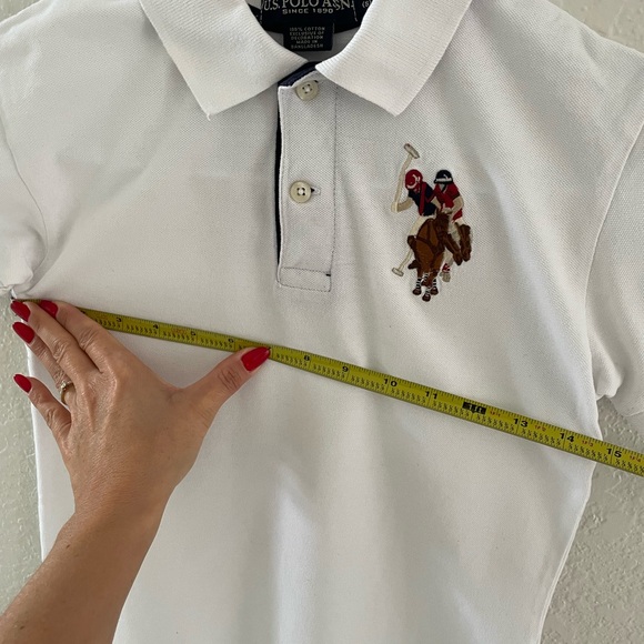 U.S. POLO ASSN polo shirt size S (8 years old) for boys.
100%cotton
Like new - Picture 3 of 6